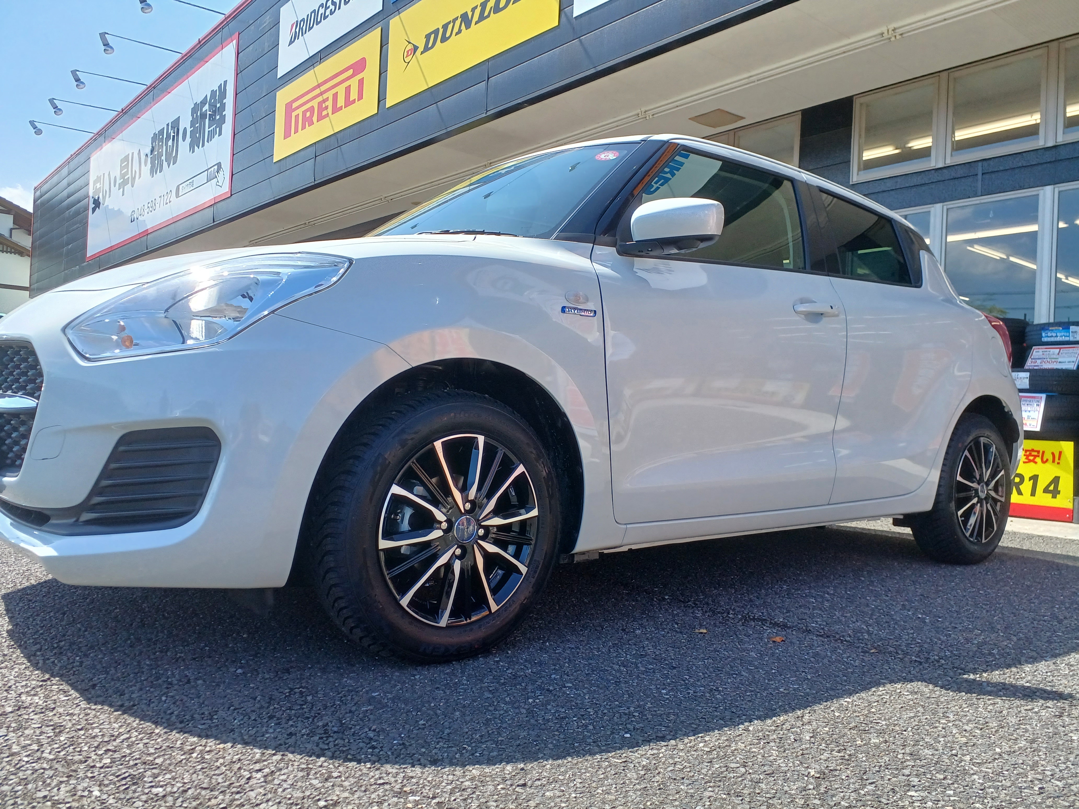 新車スイフトにホイールセット装着！NEXEN N'blue4Season 175/65R15共